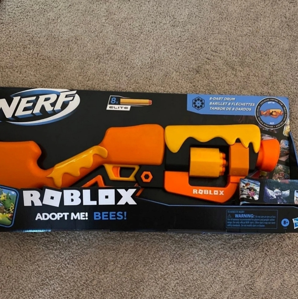Set of 2 Roblox virtual nerf gun game